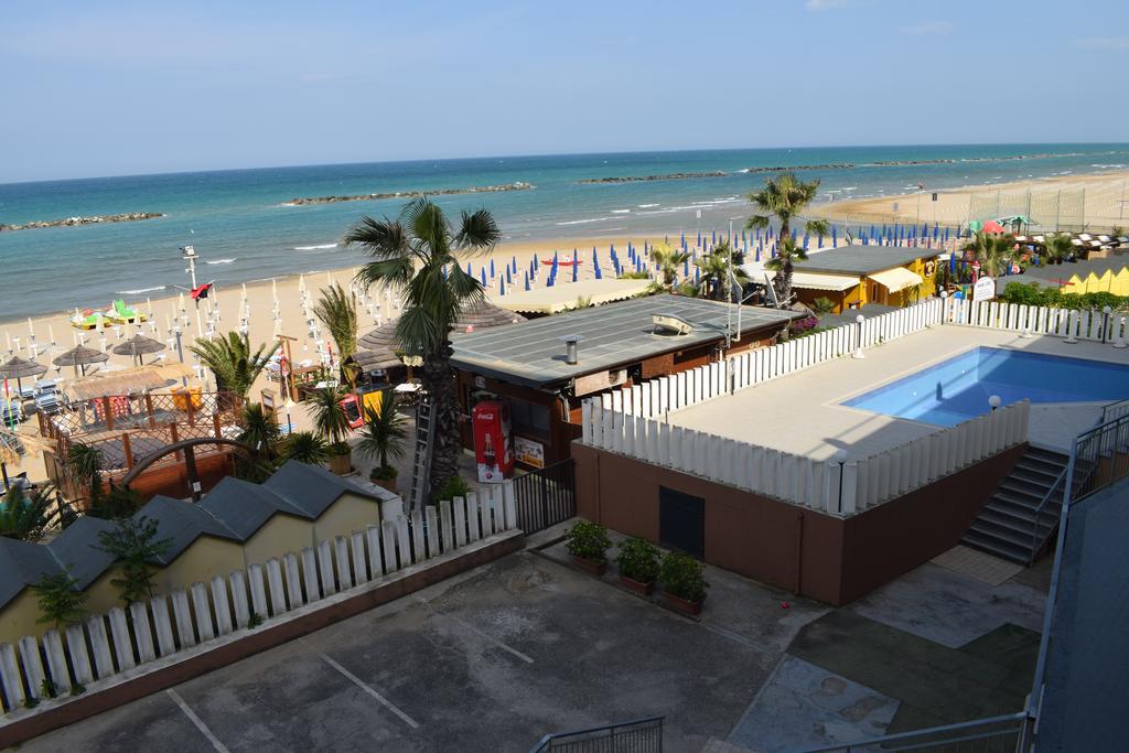 Hotel Astoria Pesaro Zewnętrze zdjęcie