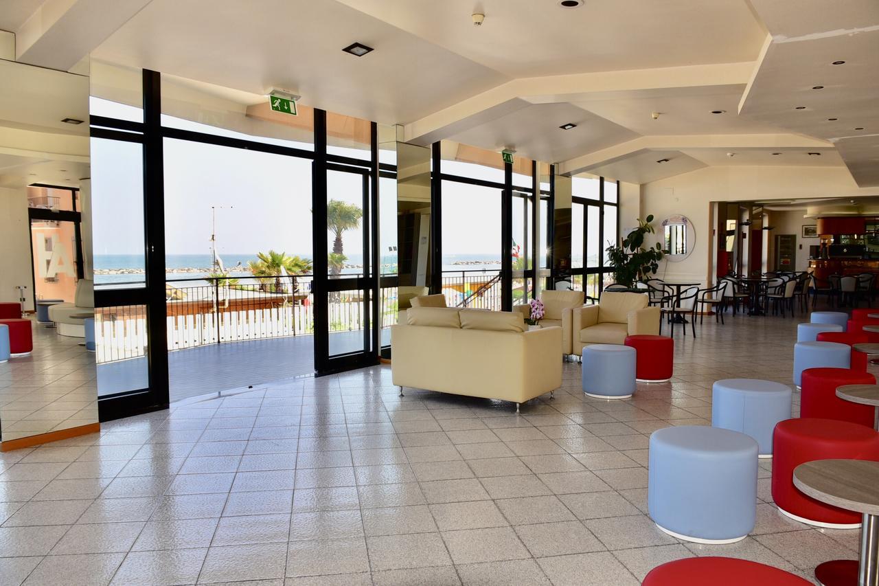 Hotel Astoria Pesaro Zewnętrze zdjęcie