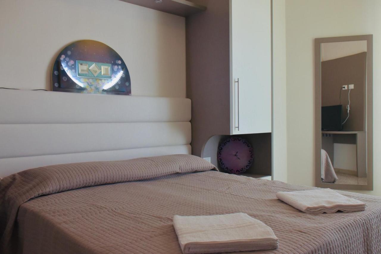 Hotel Astoria Pesaro Zewnętrze zdjęcie